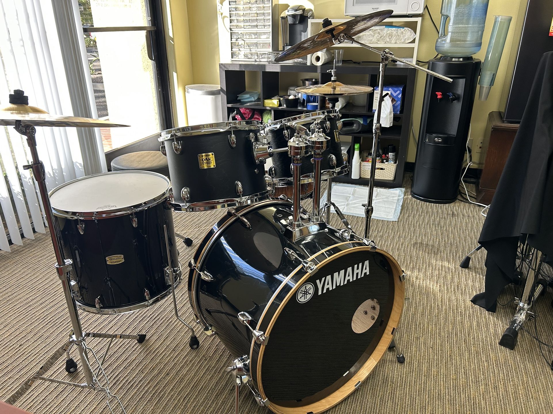 Yamaha Oak Custom Mix Drum Set with Cymbals 