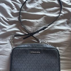 MK Purse