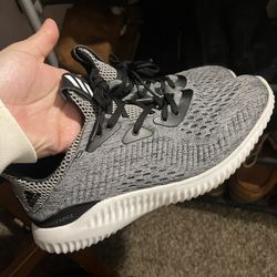 Adidas Alphabounce 