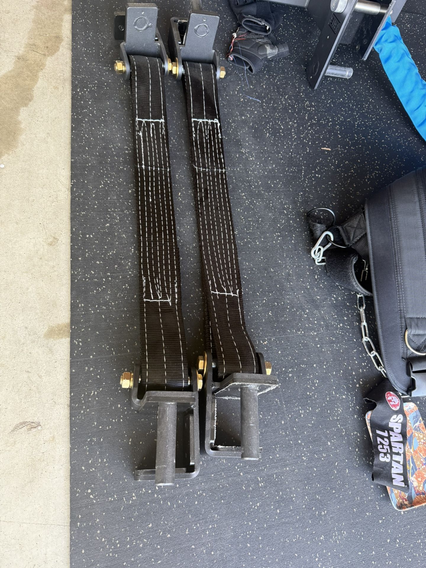 Gym Equipment 300$ For All