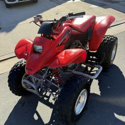 2004 Honda Quad 250se