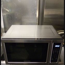 Brand New Countertop Microwave Kitchen Aide