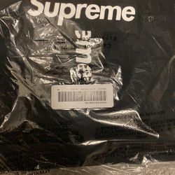 Supreme Cross Box Logo Black Size Medium
