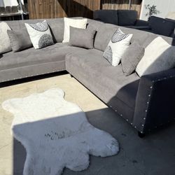  Modern Gray Sectional Couch🚚 DELIVERY AVAILABLE 🚚