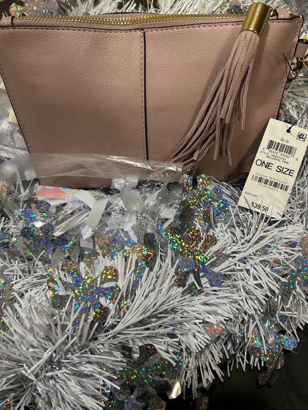 NWT I.N.C Pochette