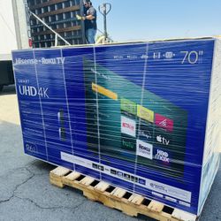70” Hisense ROKU TV 