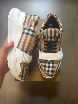 Burberry Shoes