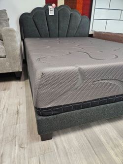 QUEEN MATTRESS MEMORY FOAM $279