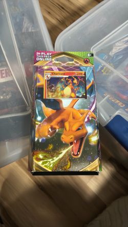 2020 Pokémon TCG Sword & Shield Vivid Voltage Charizard Theme Deck NEW