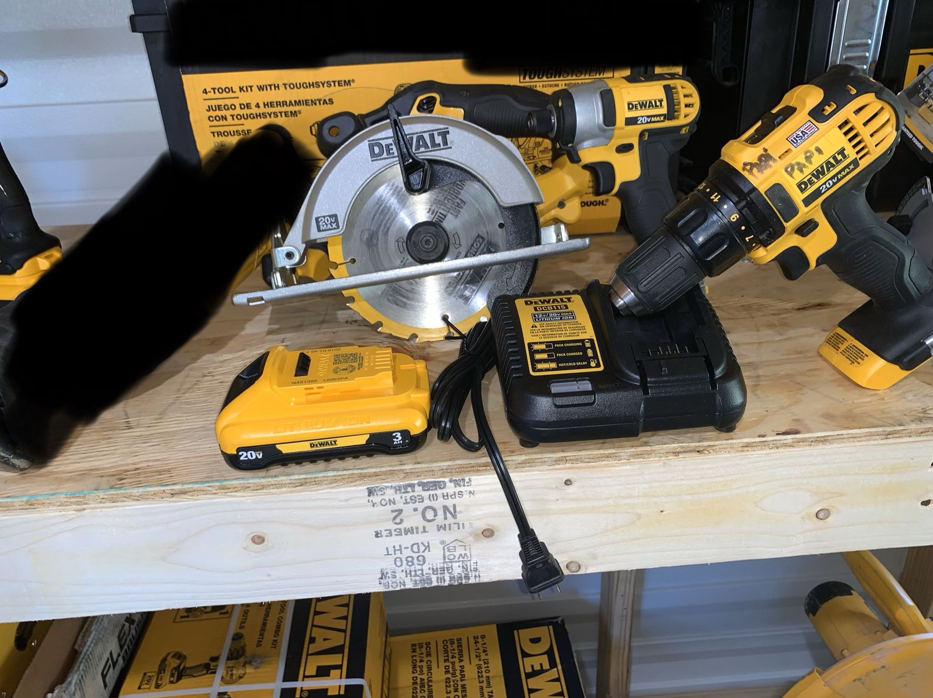 Circular saw drill driver impact flashlight 1 battery and charger not negotiable all
