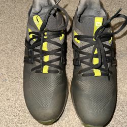 FootJoy Men’s Hyperflex Golf Shoes