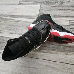 Jordan 11 Bred
