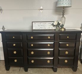 Black dresser