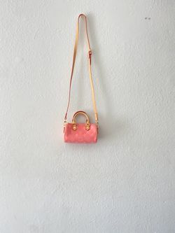 Trendy shoulder bag for Ladies