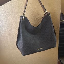 “Michael Kors Purse “