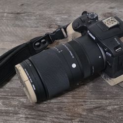 Canon Mirrorless R100 Complete Kit