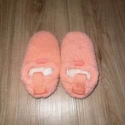 Toddler UGG slippers