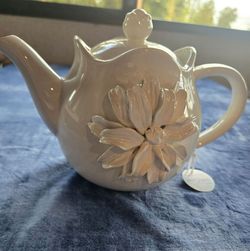 Ceramic Teapot with Raised Floral Detail