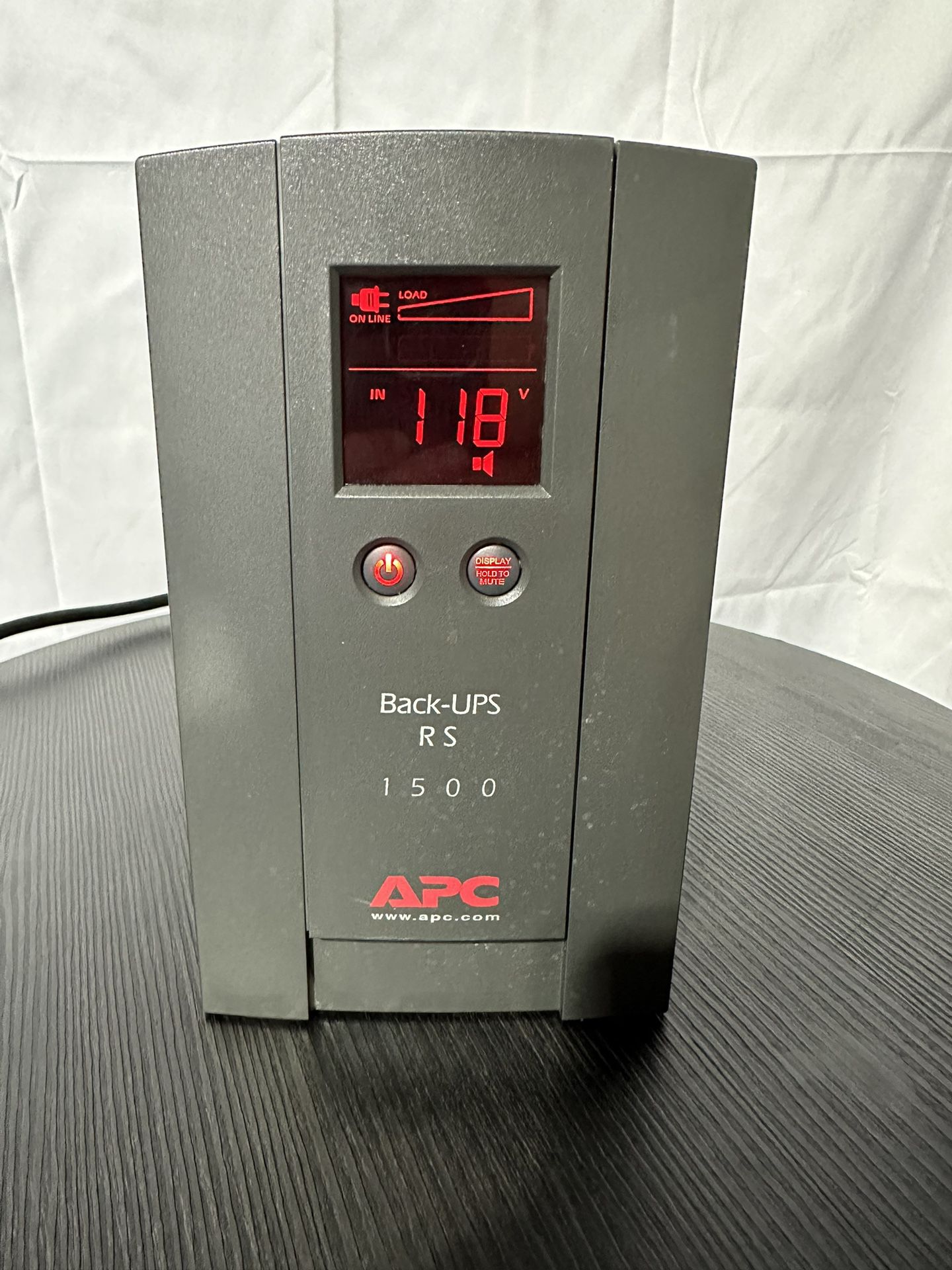 APC Back-UPS RS 1500VA 865W Power Battery Backup 120V BR1500LCD New Batteries