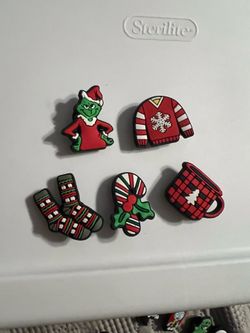 The Grinch bundle Croc Charms