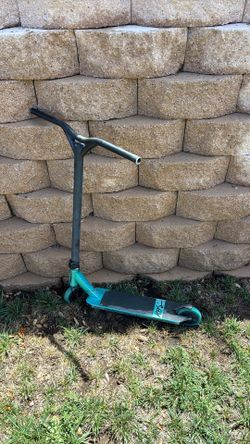 KOS  TRICK SCOOTER