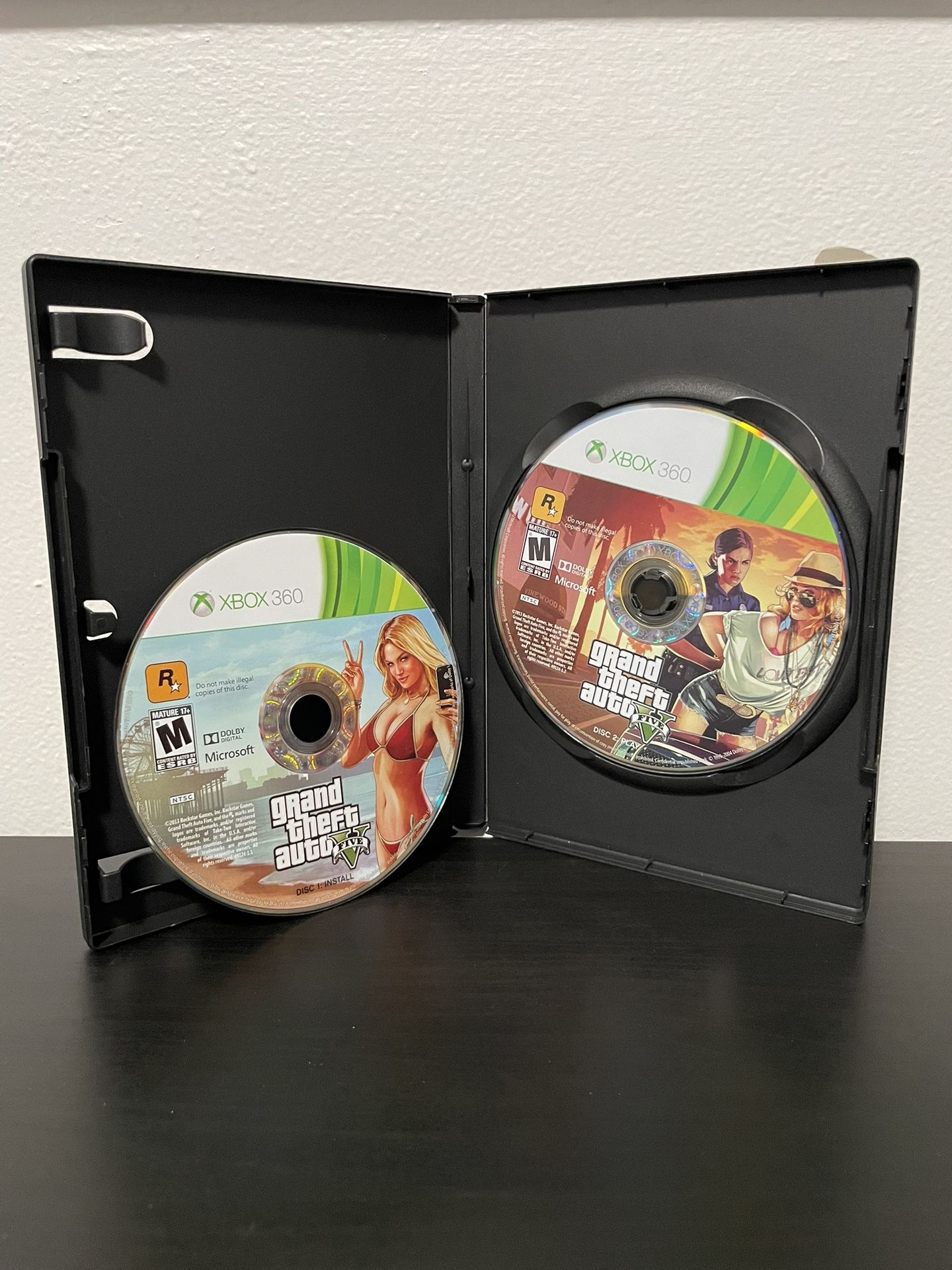 GTA V Grand Theft Auto 5 Xbox 360 Video Game Microsoft 2 Discs Rockstar 2013