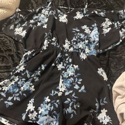 Romper/wallet/Perfume