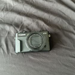 Canon G7x Mark II