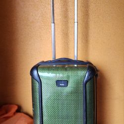 TUMI VAPOR CARRYON