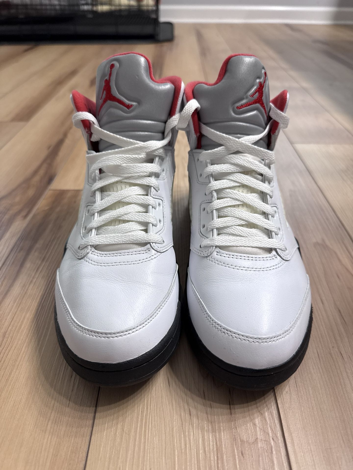 Pre-owned Air Jordan 5 Fire Red 10.5