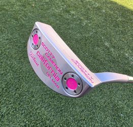 Scotty Cameron California Del Mar Official Custom Shop Pink Titleist Putter + Headcover