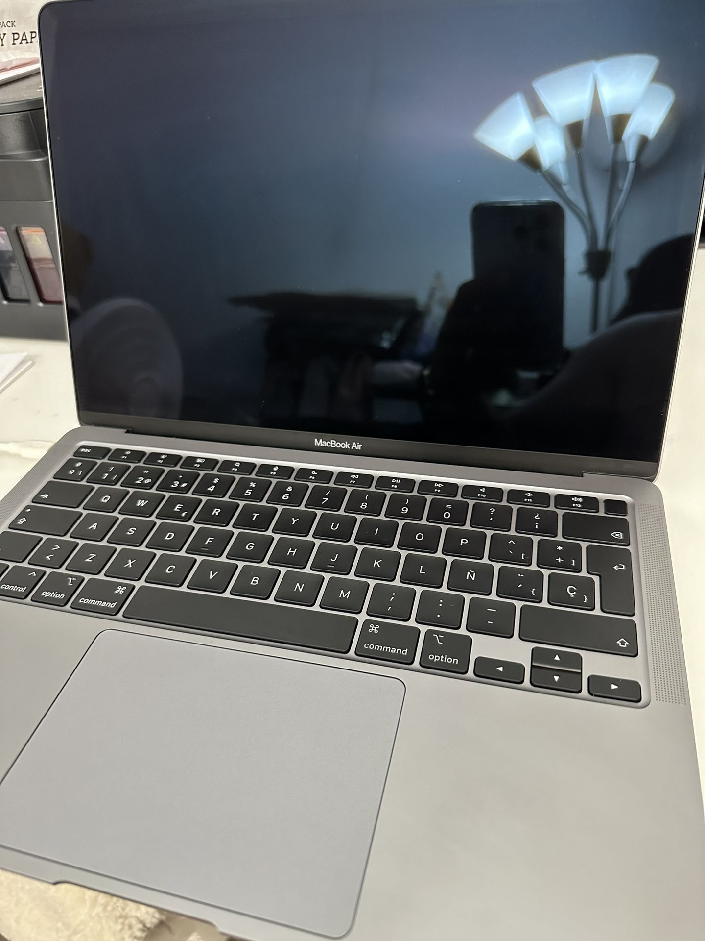 MacBook Air M1 13 Inches