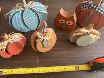 Wooden Fall Pumpkin and Owl Decor Set