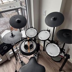 Roland-TD-17KVX-Electronic-Drum-Set