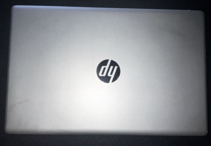 Hp laptop17-cp3035cl with charger, silver, In great condition.