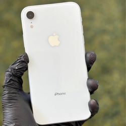Apple iPhone XR Unlocked 