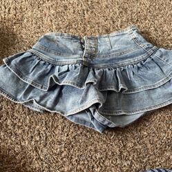 Skirt / Shorts