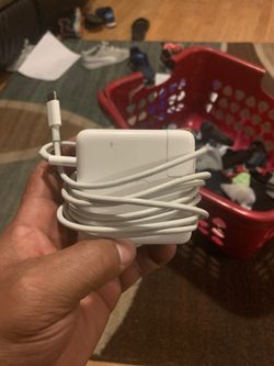3 apple power adapters