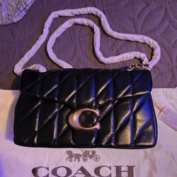 Coach tabby 26 quilted bag