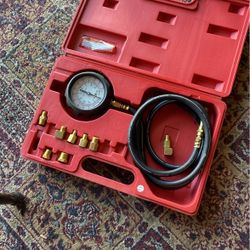 Engine Pressure Gauge