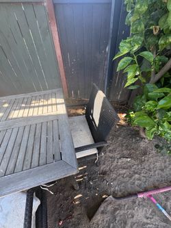 Outdoor patio set 4 seats with pads
