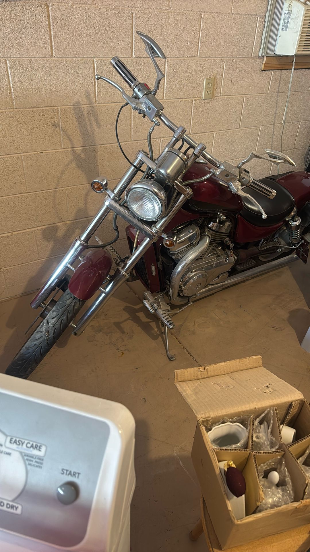 1990 Suzuki Intruder 750