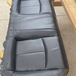 Infiniti G35 07 Back Seats