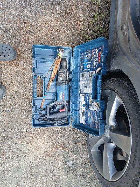 Bosch Hammer Bulldog Xtreme Drill Hammer