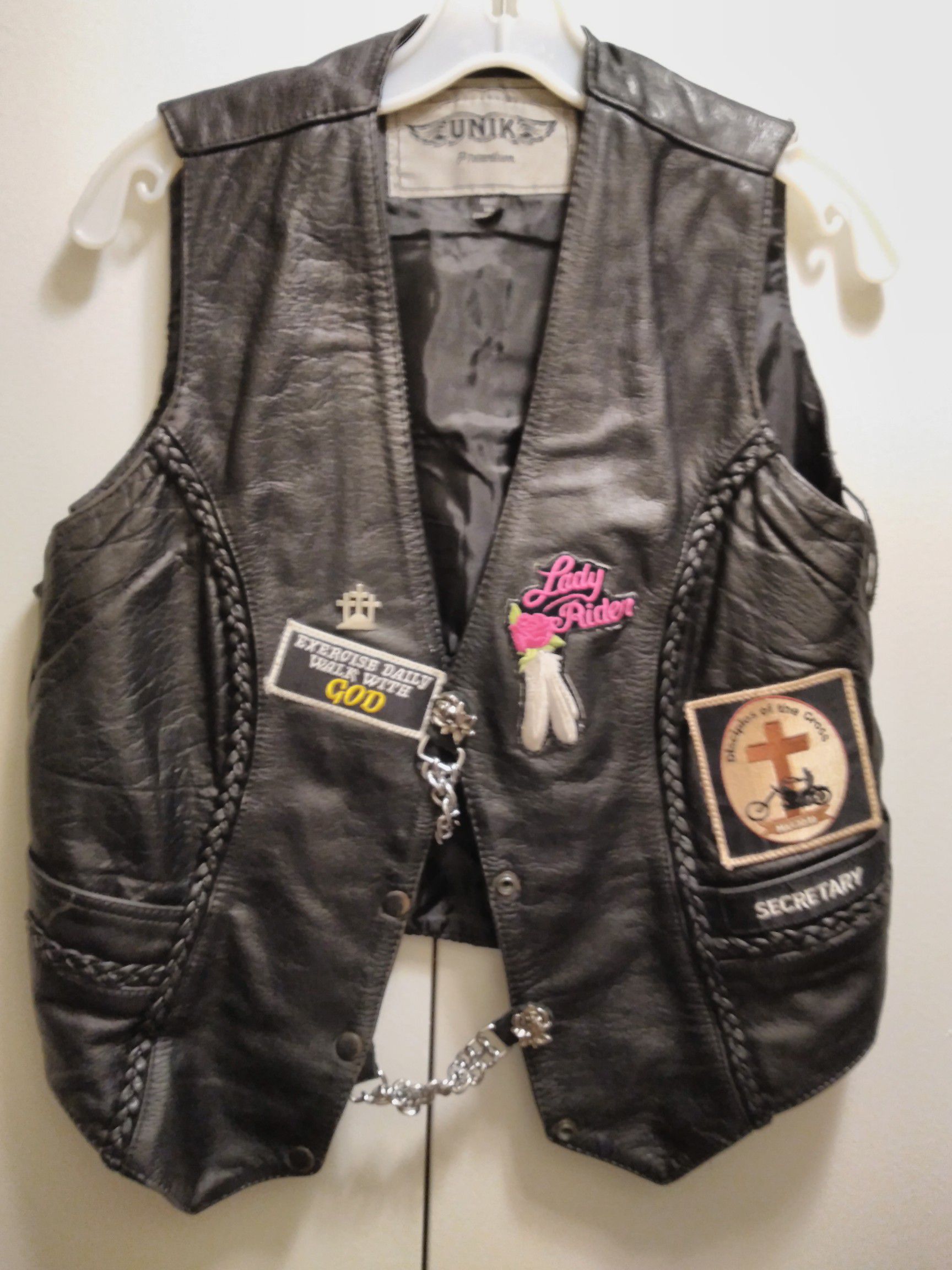 Unik Ladies Premium Leather Western Biker Motorcycle Laced Vest m $75