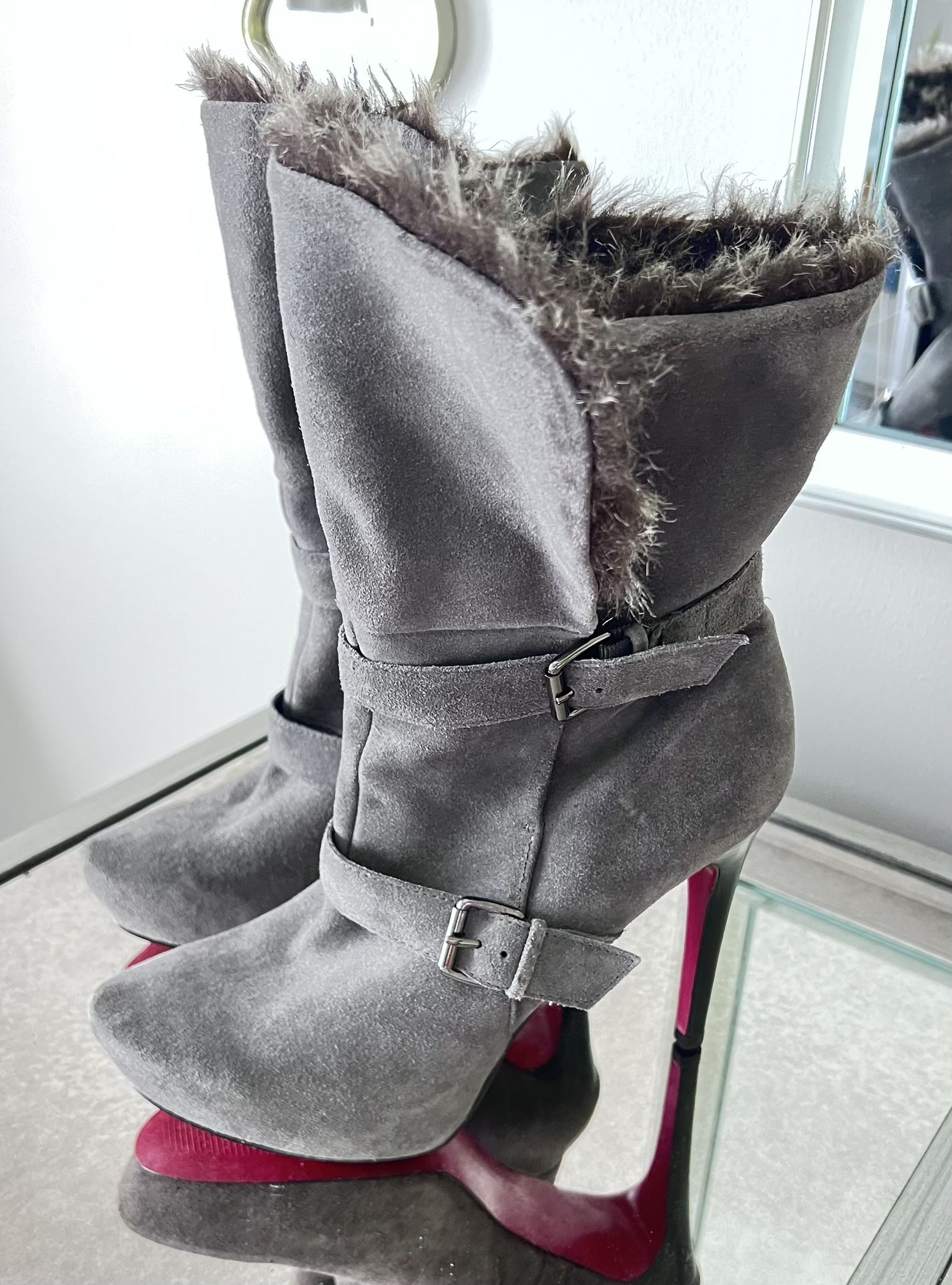 Paris Hilton Gray Suede Fur-Lined Stiletto Boots (Size 9)