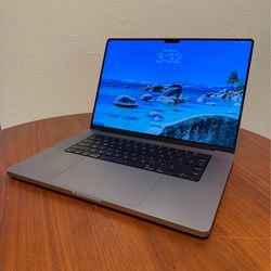 Macbook Pro 16” 2021 M1 Max 64gb Ram 2tb ssd