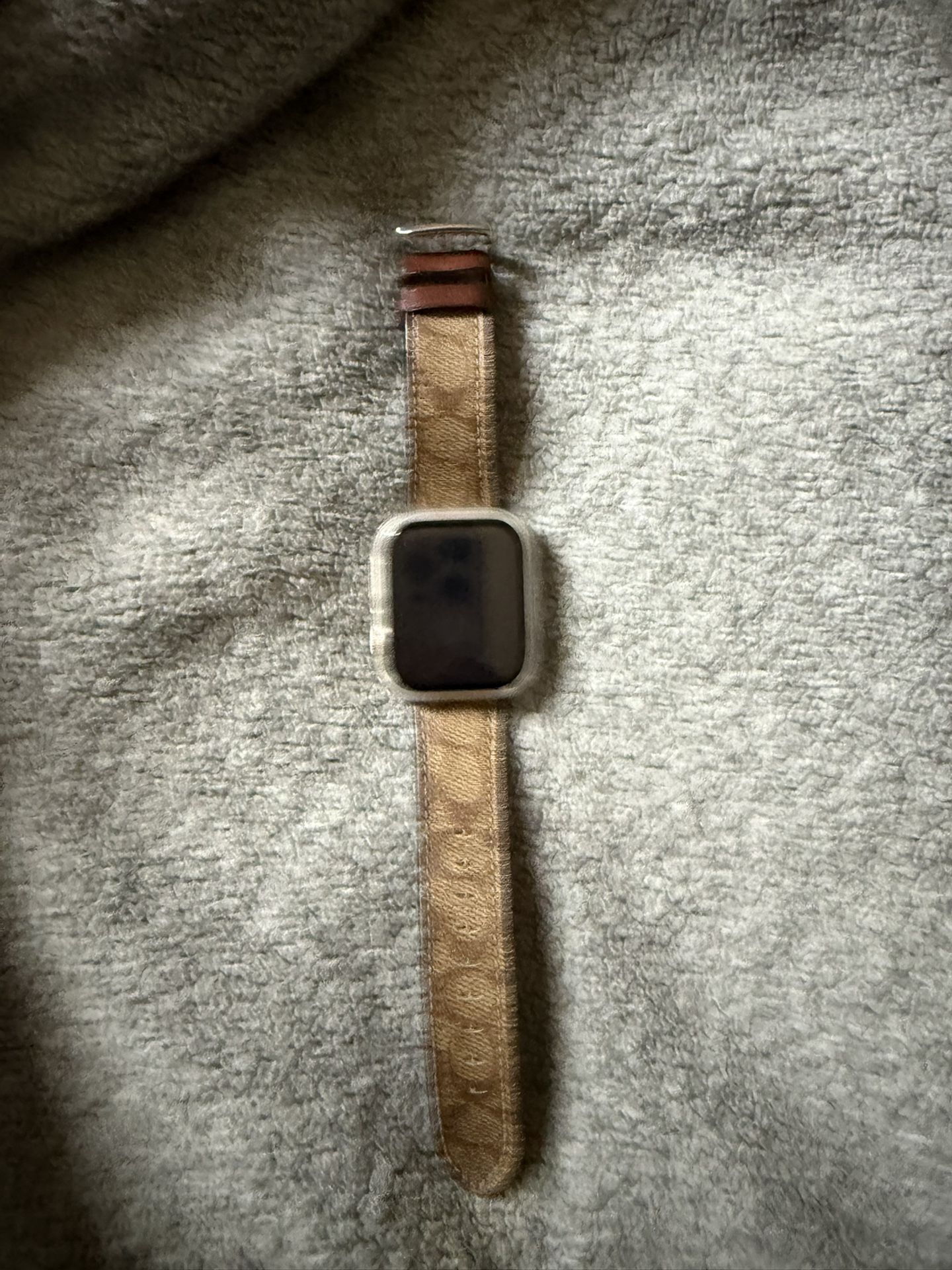 Apple Watch Series 8