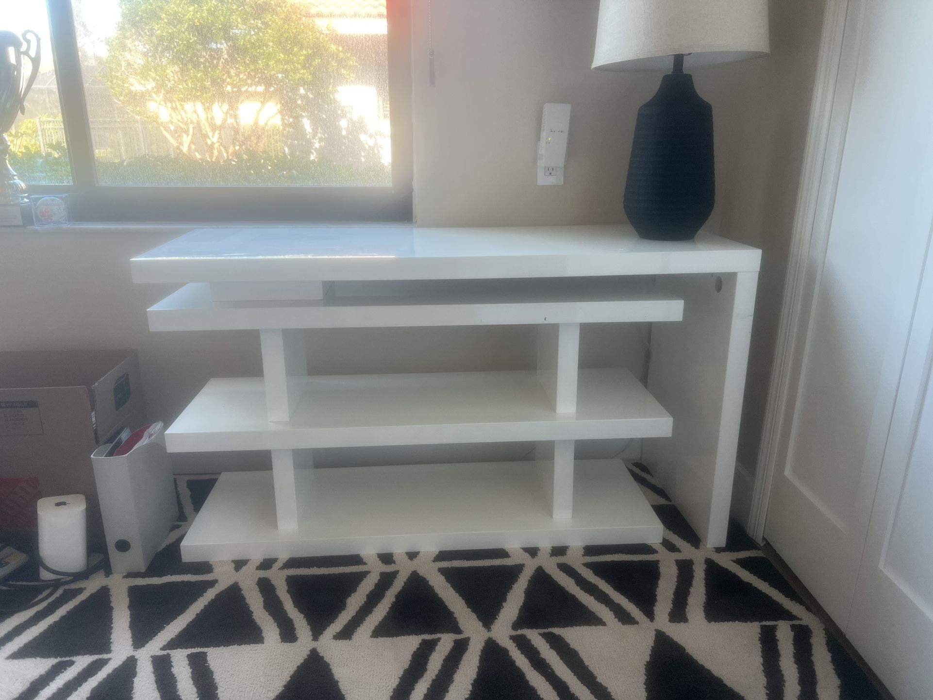 Modern white - deal/console/sofa table - multi use