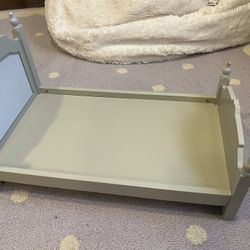 Pottery Barn Doll Bed 